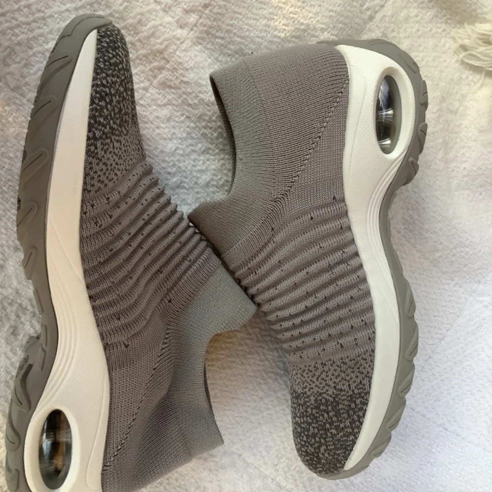 EUC‎ STQ mesh wedge sneakers gray fashion